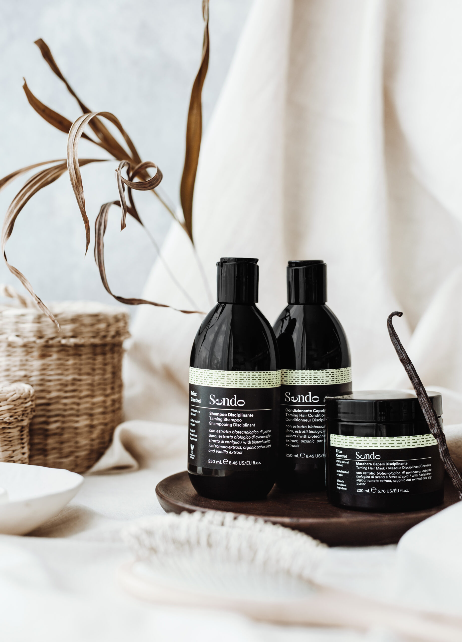 Zestaw do pielęgnacji puszących się włosów Frizz Control SENDO
