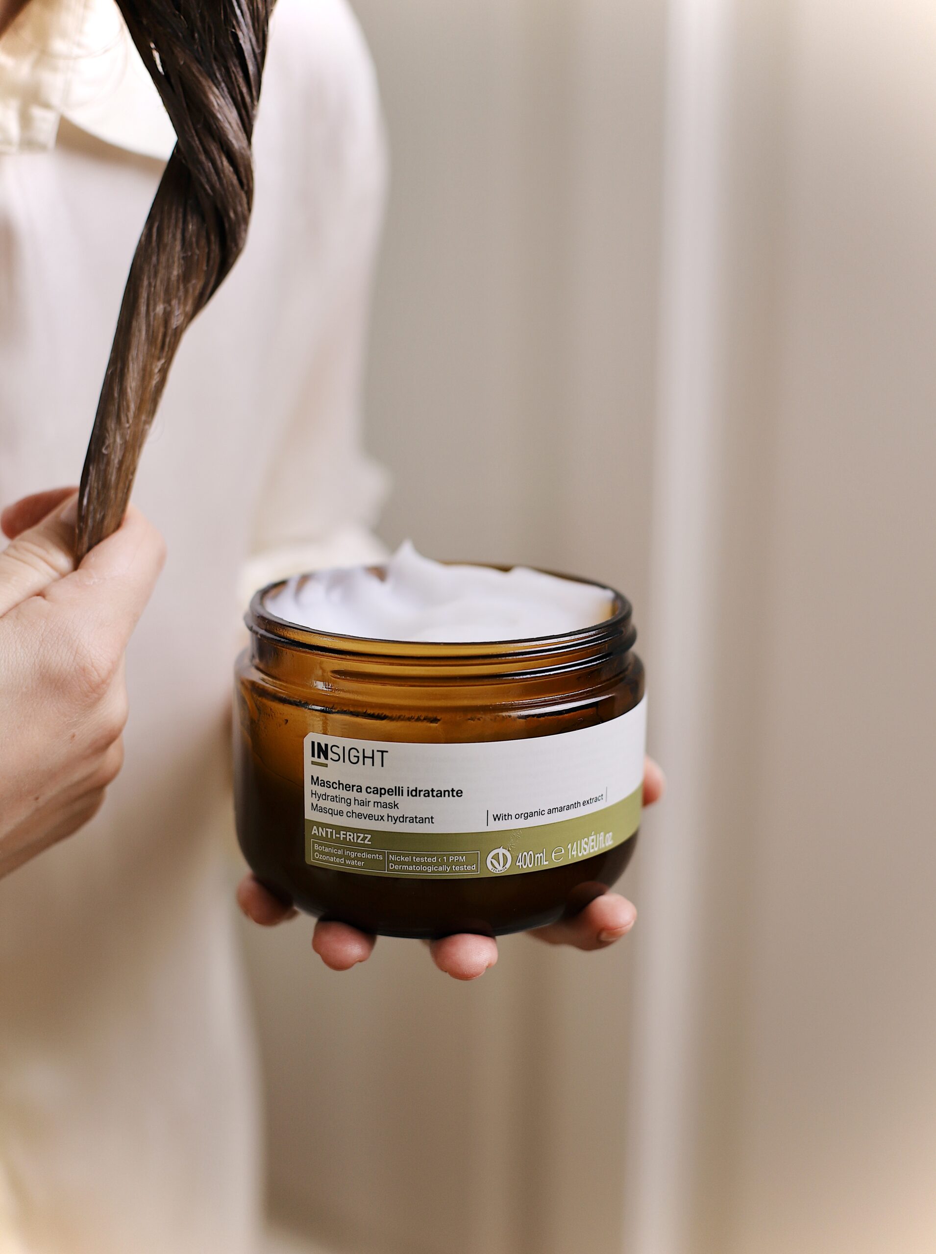 Maska zapobiegająca puszeniu się włosów Anti-frizz 400ml INSIGHT