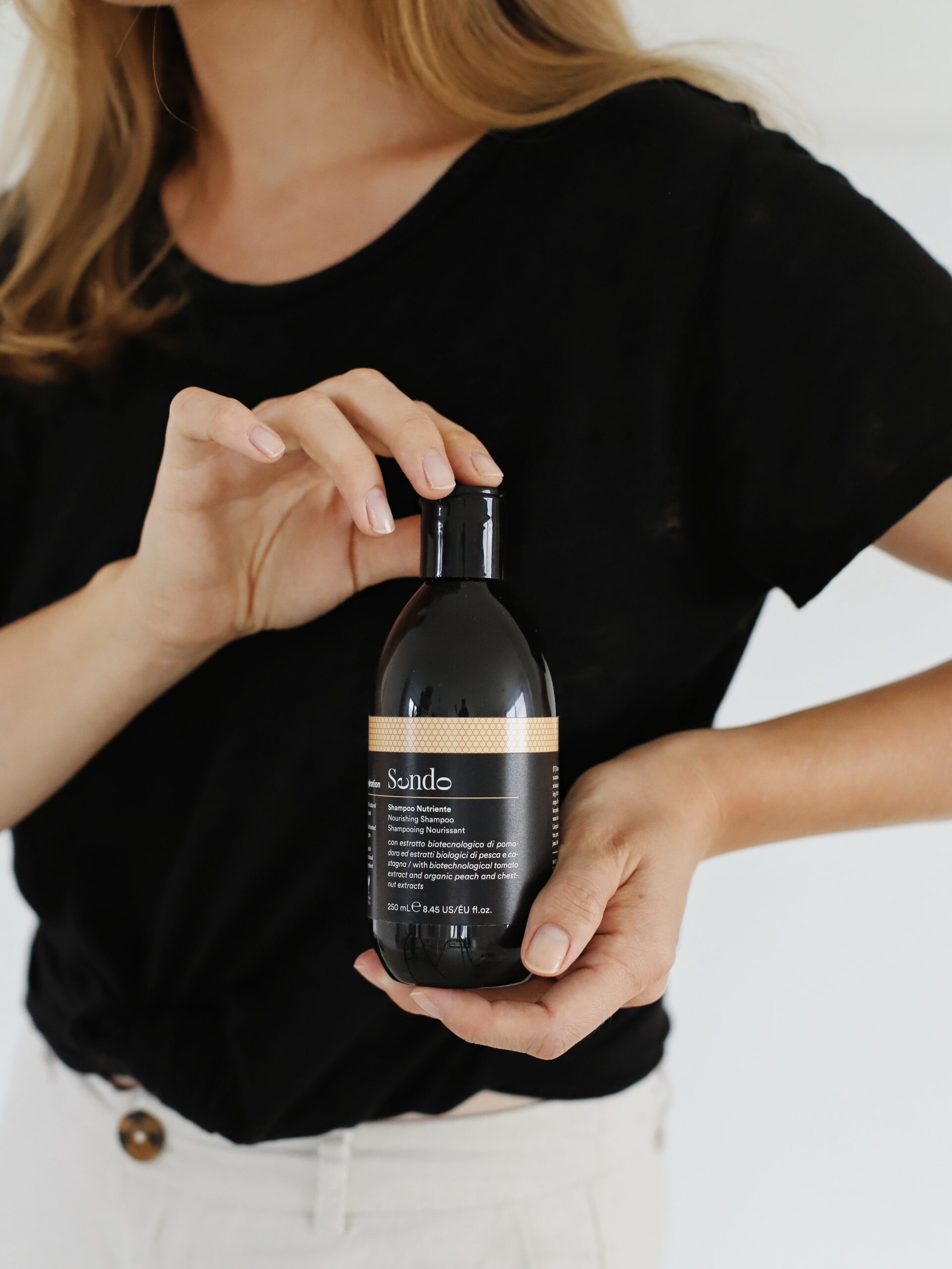 NOURISHING SHAMPOO - Odżywczy szampon do suchych włosów 250ml Sendo